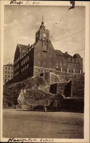 Ak Göteborg Schweden, Gebäude mit Uhr, Felsen, Navigationsschule, Göteborg