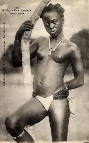 Ak Barbusige Afrikanerin, Porträt, Schmuck