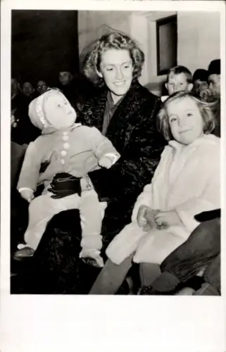 Ak Prinzessin Martgriet und Marijke der Niederlande, Dezember 1948