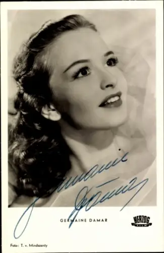 Ak Schauspielerin Germaine Damar, Herzog Film, Portrait,Tanzende Sterne