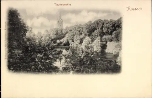 Ak Hansestadt Rostock, Teufelskuhle, Landschaft mit Bäumen und Kirche im Hintergrund
