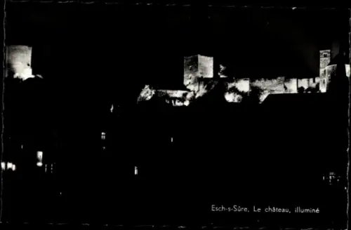 Ak Esch sur Sure Esch an der Sauer Luxemburg, Schloss, Nachtbeleuchtung