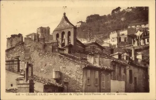 Ak Grasse Alpes Maritimes, Kirchturm der Kirche Saint-Thomas, alte Häuser