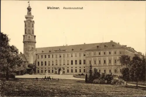 Ak Weimar in Thüringen, Residenzschloss
