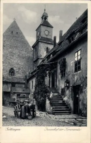 Ak Göttingen in Niedersachsen, Innenhof der Kommende, Uhrturm,  Gebäude, Pferdewagen