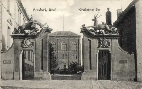 Ak Arnsberg im Sauerland Westfalen, Hirschberger Tor, Wappen mit Rehen,  
