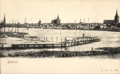 Ak Hansestadt Rostock, Schwarze und weiße Ansicht von  Hafen, Boote, Stadtansicht