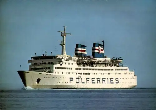 Ak Ostseebad Travemünde Lübeck, Das Bild zeigt ein Schiff mit dem Namen 'Rogalin' und den Schr...