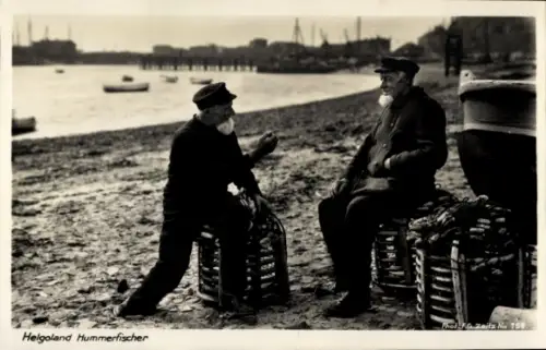 Ak Nordseeinsel Helgoland, Hummerfischer