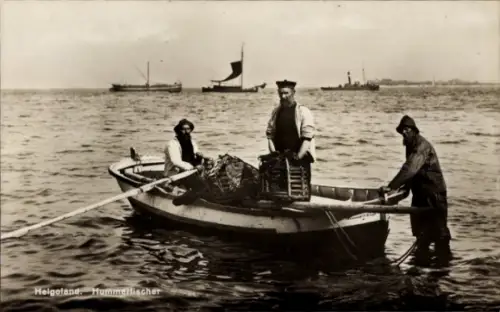 Ak Nordseeinsel Helgoland, Hummerfischer