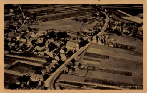 Ak Neustadt am Rennsteig Großbreitenbach in Thüringen, Fliegeraufnahme
