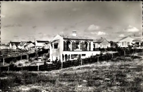Ak Notre Dame de Monts Vendée, Groupe de Villas