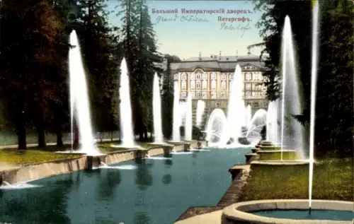 Ak Peterhof Russland, Großer kaiserlicher Palast, Wasserfontänen, Parklandschaft