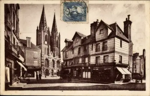 Ak Saint Lô Manche, Le Cathedrale vue de la Rue Thiers