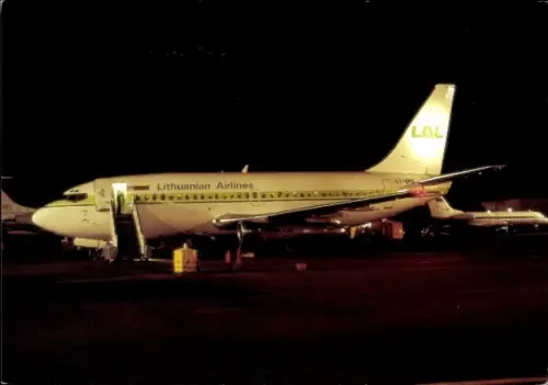 Ak Passagierflugzeug Lithuanian Airlines, Boeing 737/200