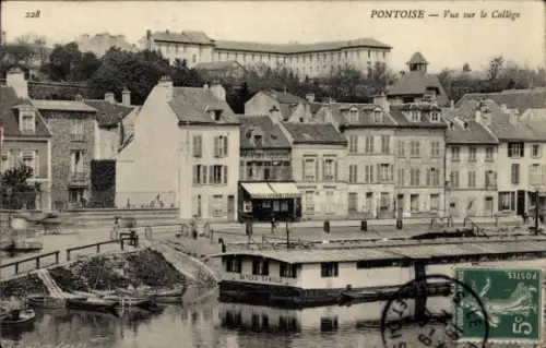 Ak Pontoise Val d'Oise, Blick auf das College