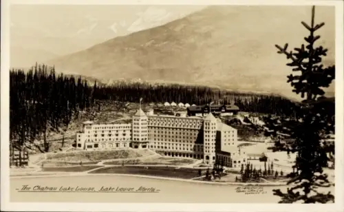 Ak Lake Louise Alberta Kanada, Historisches Hotel, Berglandschaft, nansicht