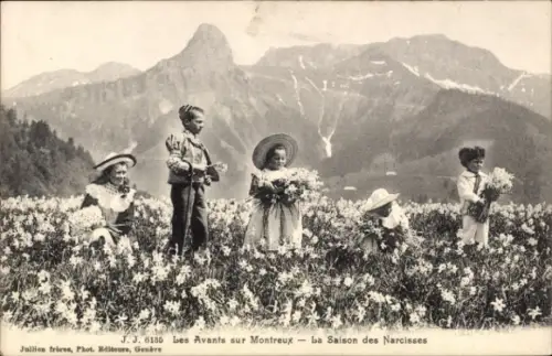 Ak Les Avants Montreux Kanton Waadt, Kinder auf einer Narzissenwiese