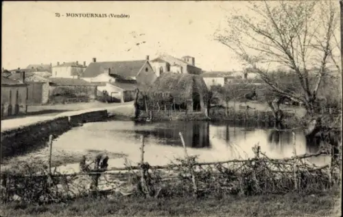 Ak Montournais Vendée, Gesamtansicht