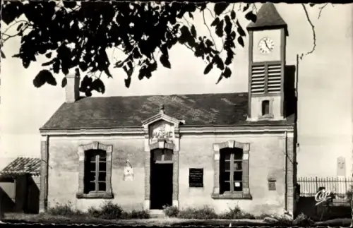 Ak Saint Vincent sur Jard Vendée, La Mairie, Turm