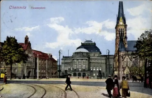 Ak Chemnitz Sachsen, Der Theaterplatz mit Passanten
