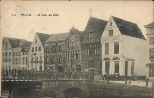 Ak Mechelen Mecheln Malines Flandern Antwerpen, Straßenansicht,  Gebäude, Brücke, Menschen auf de