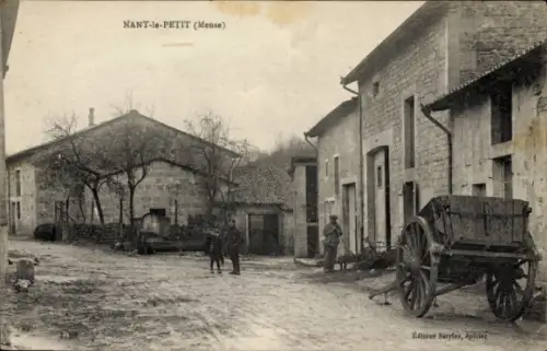 Ak Nant le Petit Lothringen Meuse, Un Rue