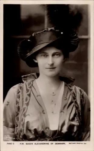 Ak Alexandrine zu Mecklenburg, Königin von Dänemark, Portrait