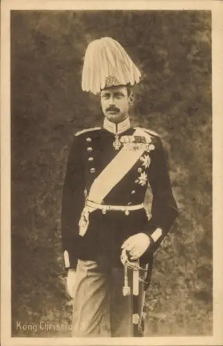 Ak König Christian X von Dänemark, Portrait in Uniform