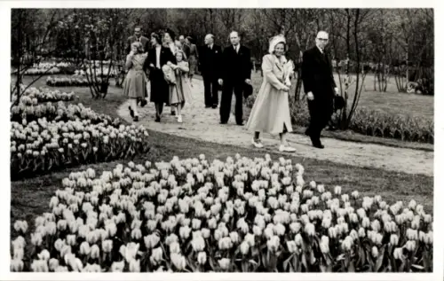 Ak Königin Juliana der Niederlande, Blumenausstellung, Lisse 1950