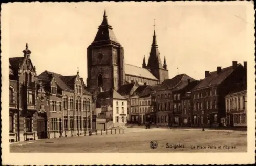 Ak Soignies Wallonien Hennegau,  Platz mit Kirche,  Gebäude, 