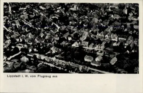 Ak Lippstadt in Westfalen, Luftaufnahme von  Häuser aus der Vogelperspektive