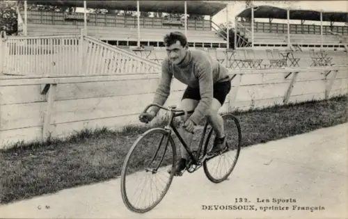 Ak Radrennsport, Radrennfahrer Devoissoux, französischer Sprinter