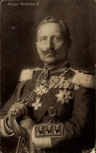 Ak Kaiser Wilhelm II., Portrait in Uniform, Orden