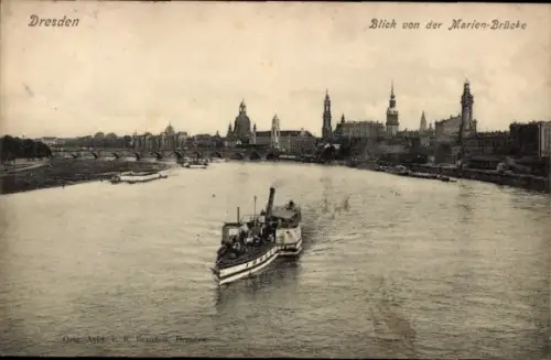 Ak Dresden Altstadt, Blick von der Marien-Brücke, Elbe,  Gebäude, Dampfschiff