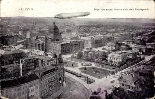 Ak Leipzig, Blick vom neuen Rathaus, Reichsgericht, Zeppelin, Stadtansicht
