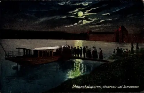 Ak Möhnesee in Westfalen, Möhnetalsperre, Motorboot und Sperrmauer bei Nacht