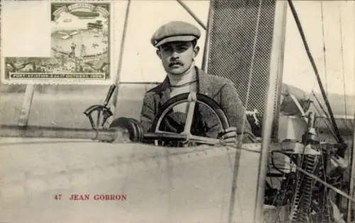 Ak Pilot Jean Gobron am Steuer eines Flugzeuges