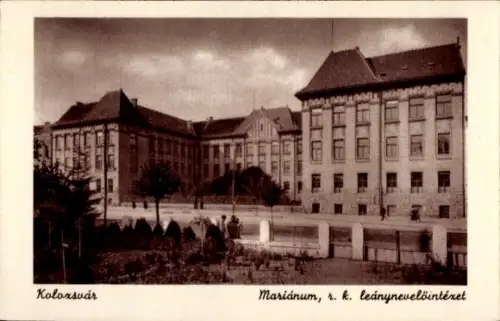 Ak Cluj Napoca Klausenburg Kolozsvar Rumänien, Mariánum, r. k. leánynevelőintézet, Gebäude, Bäume