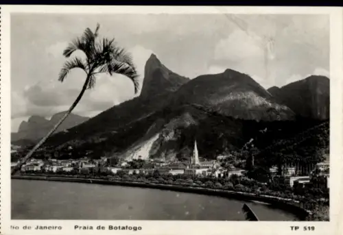 Ak Botafogo Rio de Janeiro Brasilien, Berglandschaft, Praia de Botafogo, Palmen, Stadtansicht