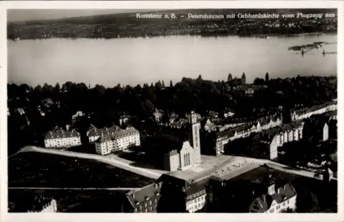 Ak Petershausen Konstanz am Bodensee, Fliegeraufnahme mit Gebhardskirche