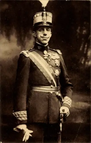 Ak König Alfons XIII. von Spanien, Portrait in Uniform