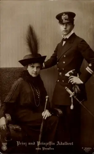 Ak Prinz Adalbert von Preußen, Adelheid von Sachsen Meiningen, Portrait, Uniform