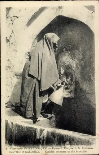 Ak Thessaloniki Griechenland, Türkin am Brunnen