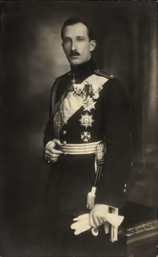 Ak Zar Boris III. von Bulgarien, Portrait in Uniform