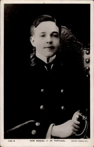 Ak König Manuel II von Portugal, Portrait in Uniform
