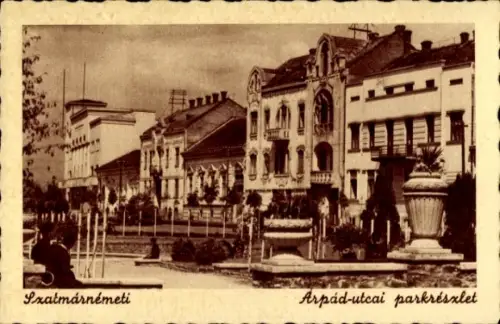 Ak Satu Mare Szatmárnémeti Rumänien, Stadtansicht, Arpád-Straße, Parkbereich,  Gebäude