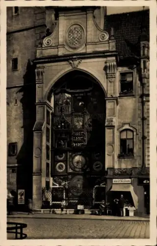 Ak Olomouc Olmütz Stadt, Olomouc Orloj, DOSTALOVA, Kunstühr,  Uhr, Stadtansicht