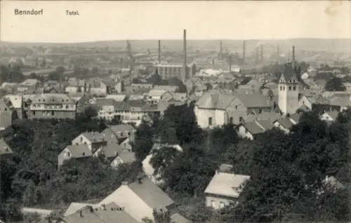 Ak Benndorf Delitzsch in Sachsen, Blick auf  Häuser, Kirche, Industrieanlagen, Landschaft