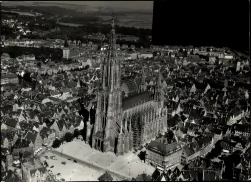 Foto Ulm, Ulmer Münster, Fliegeraufnahme